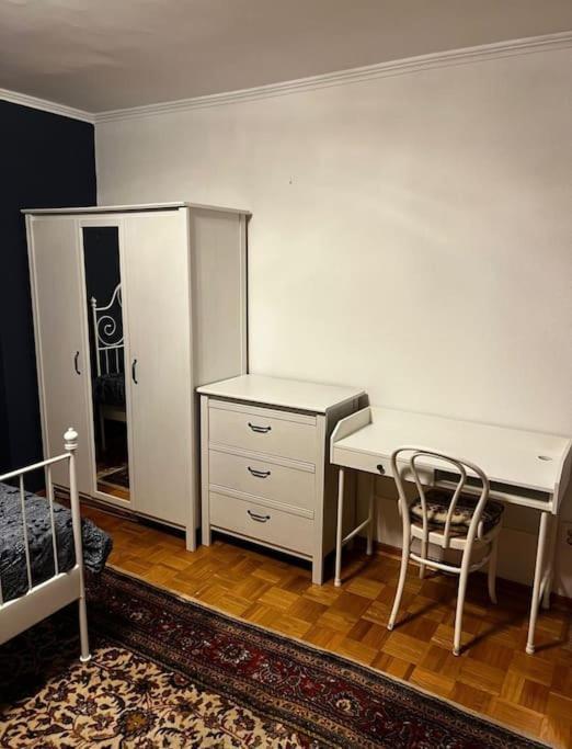 Central Flat Near To Oldtown & Konigsallee Düsseldorf Dış mekan fotoğraf